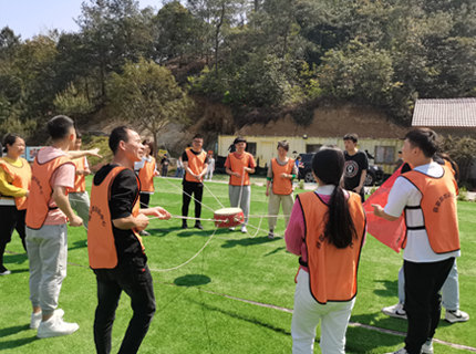 y游戏2.jpg