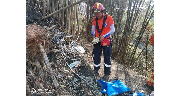 泸州救援队装备科洛急救包执行余烬扑灭任务